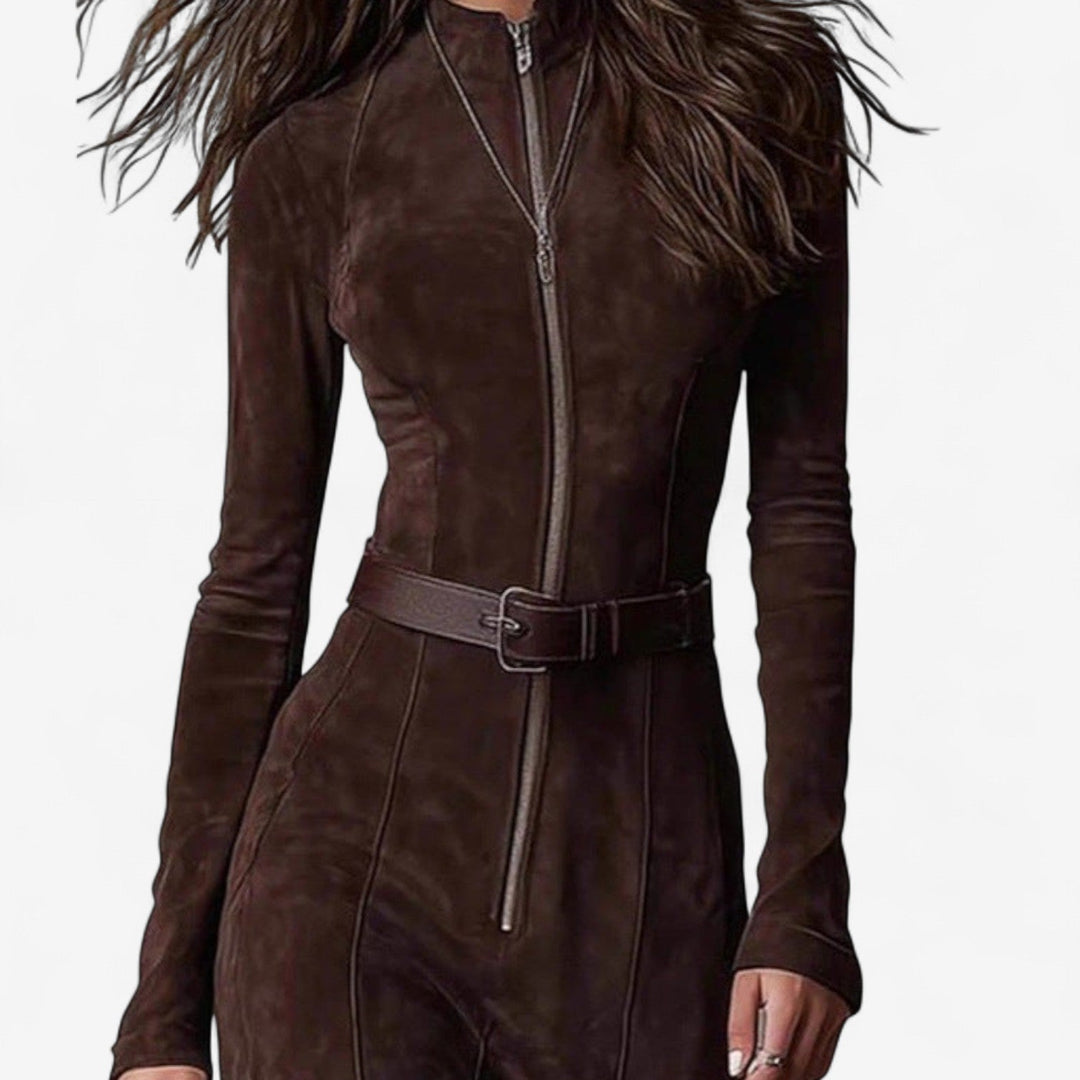 Régine  Abito lungo